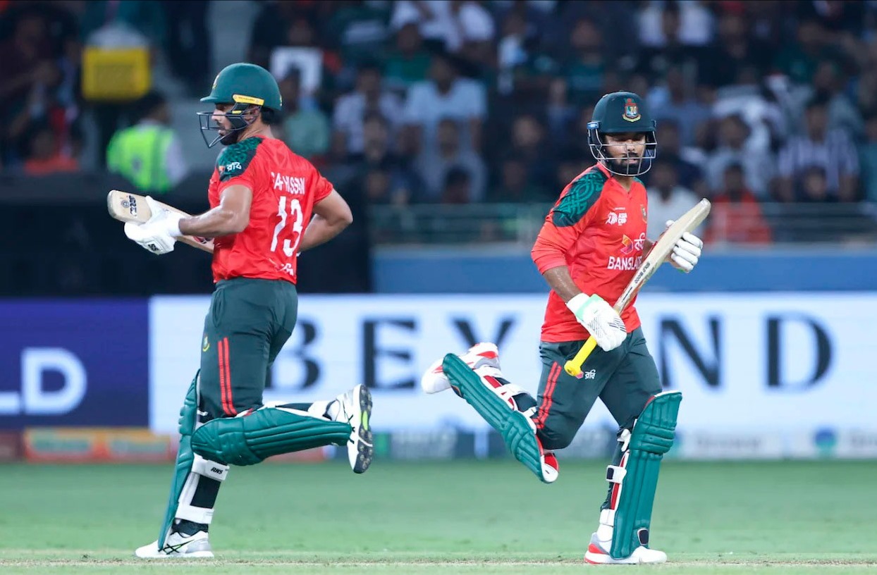 Ban vs India match